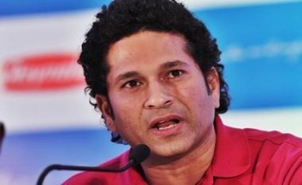 Sachin Tendulkar 120151006193724_l